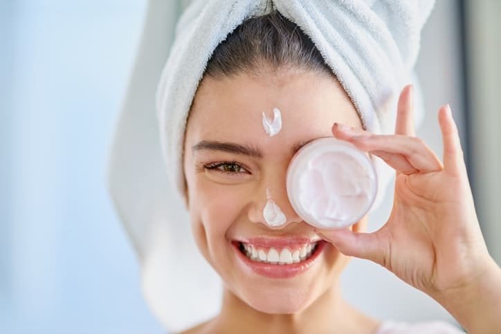 Top 10 Efficient Skincare Tips During The Summer Season